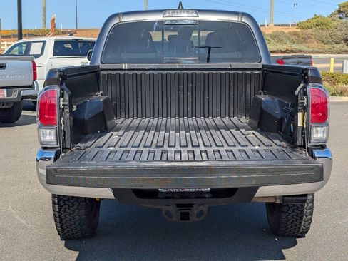Used 2022 Toyota Tacoma SR5 image 9