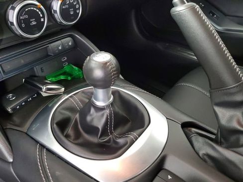 Used 2024 MAZDA MX-5 Miata RF Grand Touring image 23