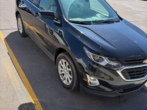 Used 2019 Chevrolet Equinox LT w/ Driver Convenience Package image 1