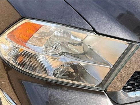 Used 2014 RAM 1500 Classic SLT AWD/4WD image 29