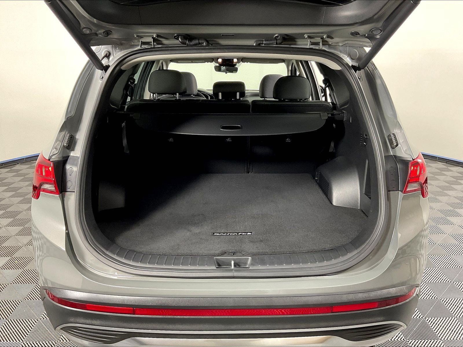 Used 2023 Hyundai Santa Fe SEL AWD/4WD image 38
