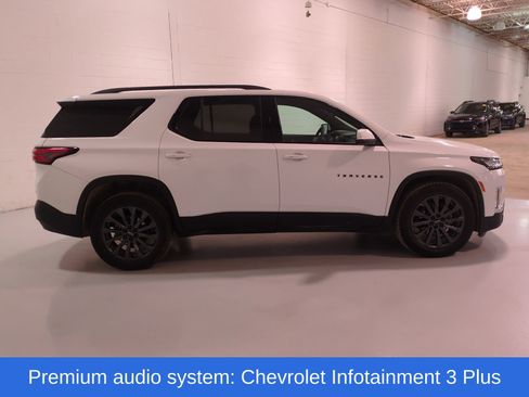 Used 2023 Chevrolet Traverse RS w/ LPO, Floor Liner Package AWD/4WD image 3