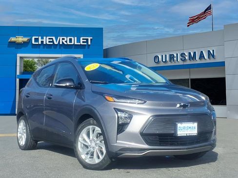 Used 2023 Chevrolet Bolt EUV LT w/ Driver Confidence Package image 1