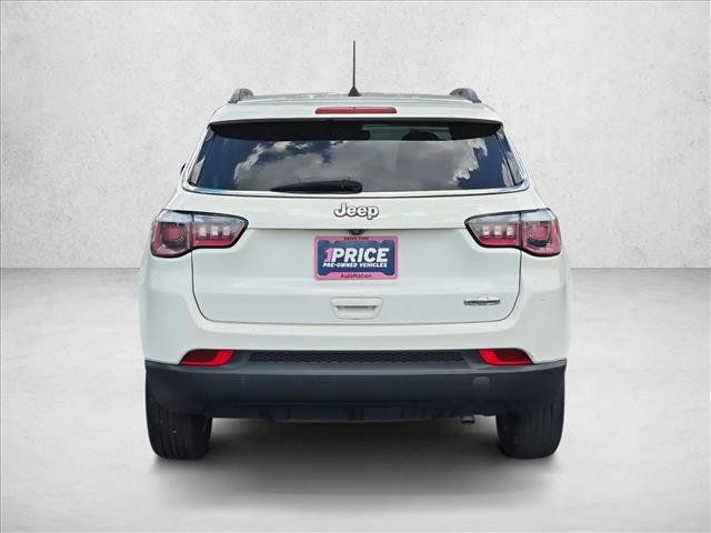Used 2019 Jeep Compass Latitude FWD image 7