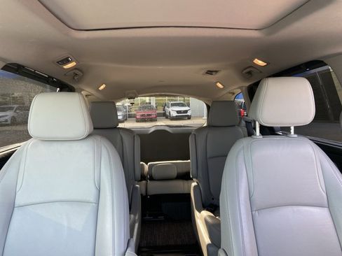 Used 2022 Honda Odyssey EX-L image 19