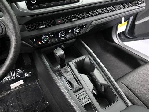 New 2025 Honda Accord SE image 26