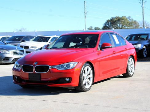 Used 2013 BMW 335i xDrive Sedan image 3