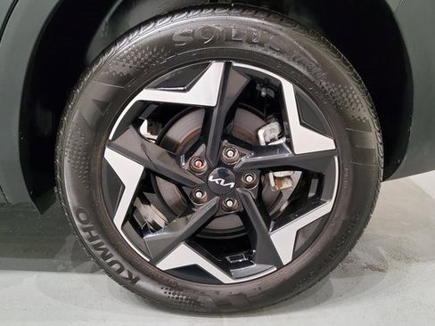 Used 2024 Kia Seltos EX image 42