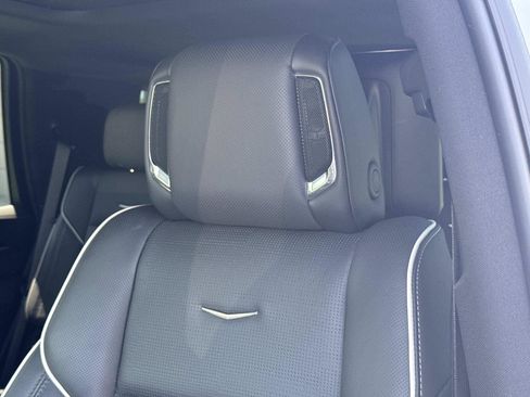 Certified 2024 Cadillac Escalade Premium Luxury AWD/4WD image 14