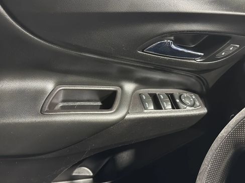 Used 2021 Chevrolet Equinox LT AWD/4WD image 22
