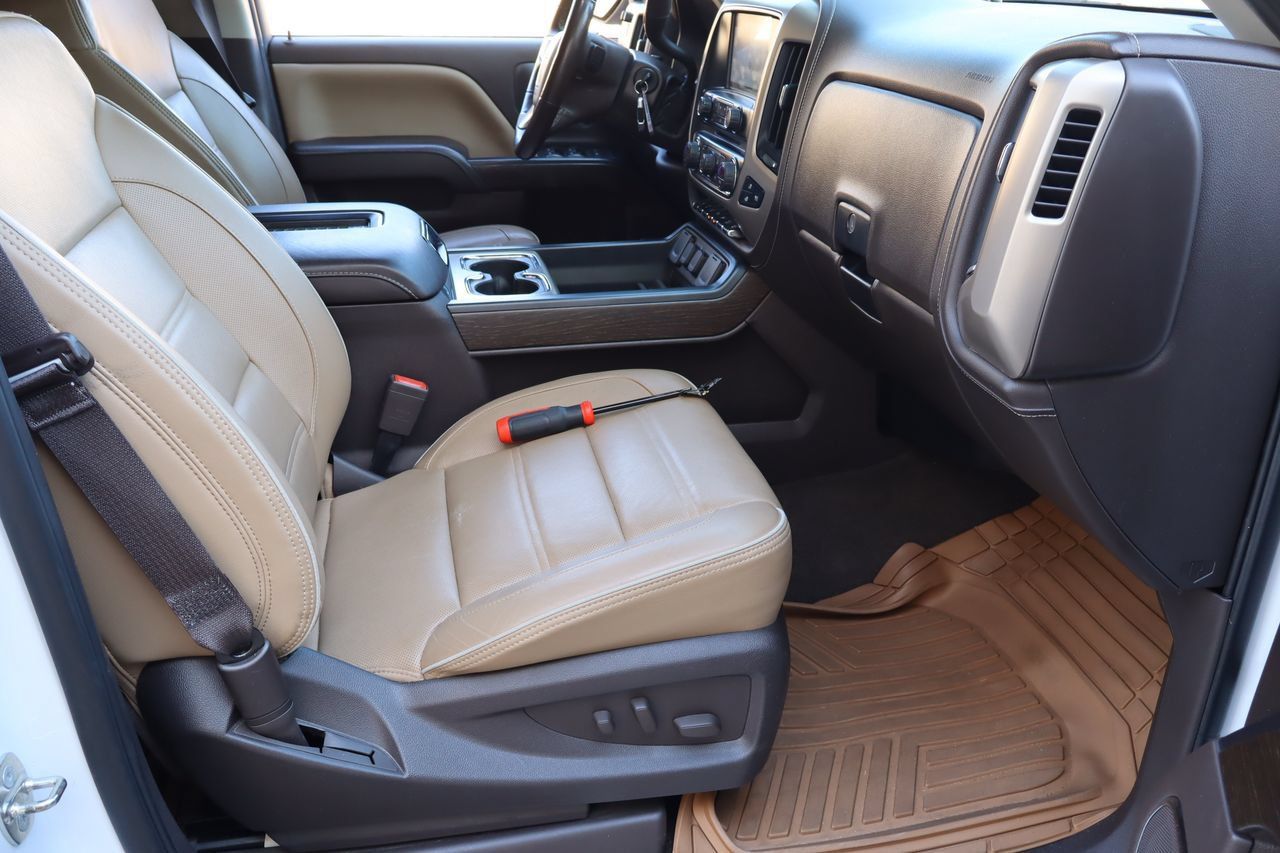 Used 2018 GMC Sierra 1500 Denali w/ Denali Ultimate Package AWD/4WD image 17