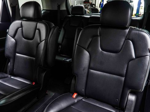 Used 2025 Kia Telluride S AWD/4WD image 37