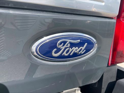 Used 2021 Ford F350 Platinum image 27