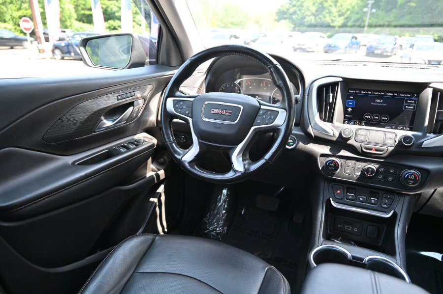 Used 2019 GMC Terrain SLT w/ Preferred Package FWD image 10