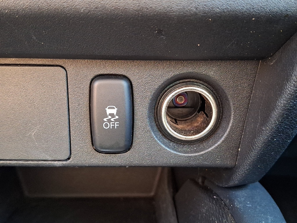 Used 2024 Mitsubishi Outlander Sport ES AWD/4WD image 23