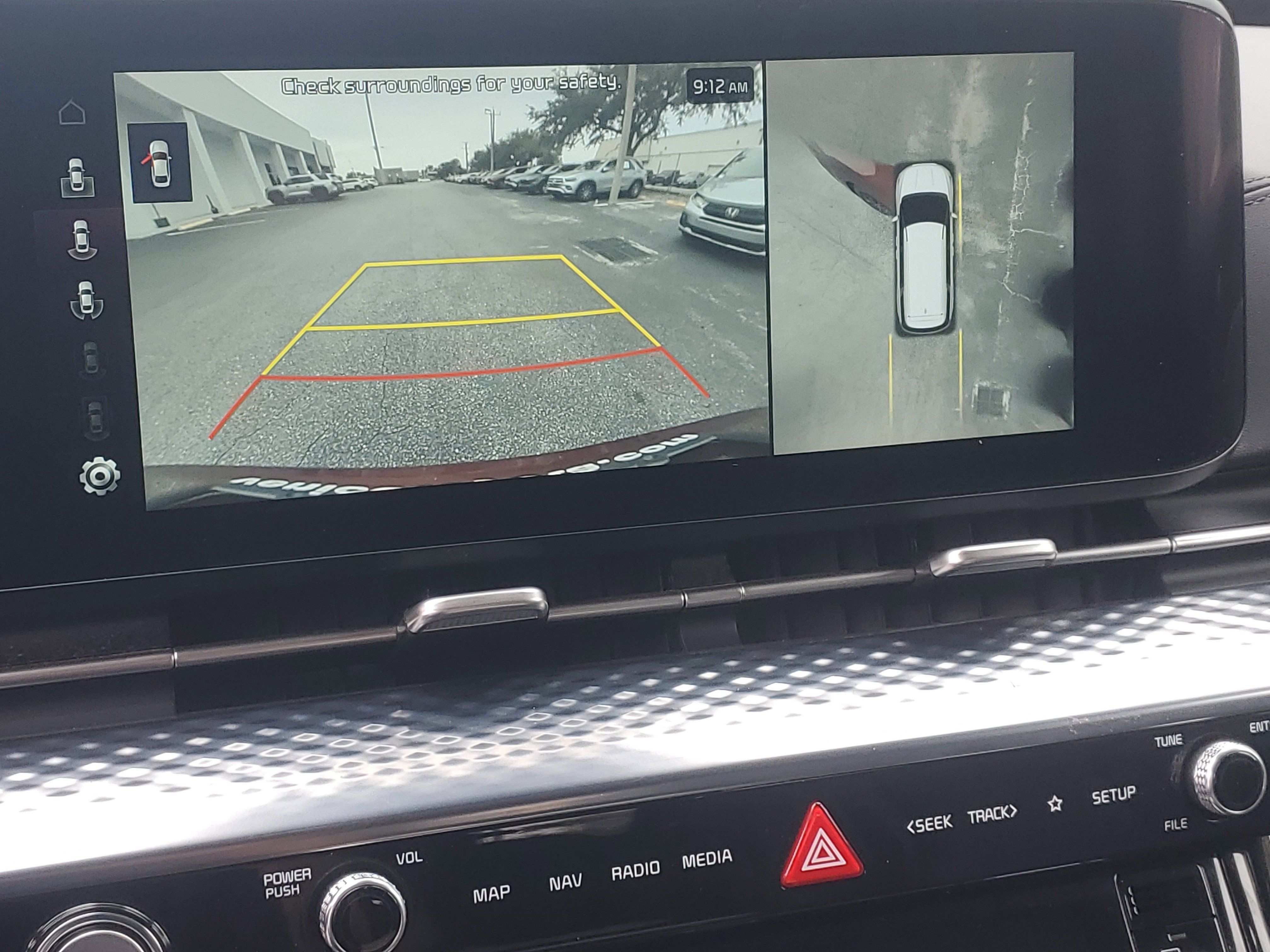 Used 2024 Kia Carnival SX Prestige FWD image 29