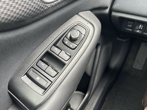 Used 2023 Subaru Outback Premium image 20