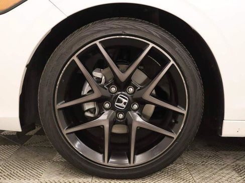 Used 2024 Honda Civic Sport Touring image 15