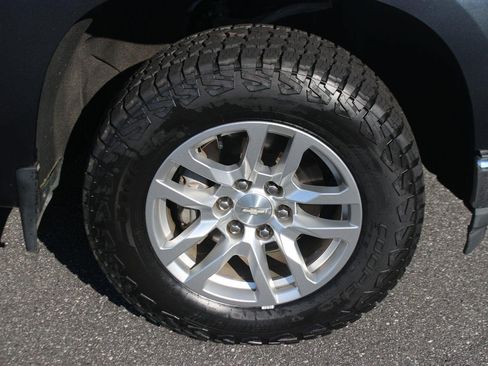 Used 2019 Chevrolet Silverado 1500 LT w/ All-Star Edition AWD/4WD image 38