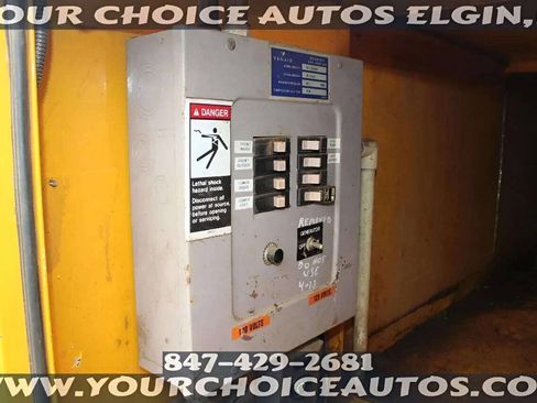 Used 2008 Ford F550 2WD Regular Cab Super Duty image 15