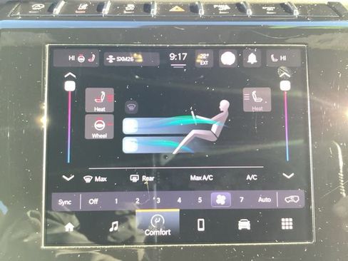 Certified 2023 Jeep Grand Cherokee Altitude image 17