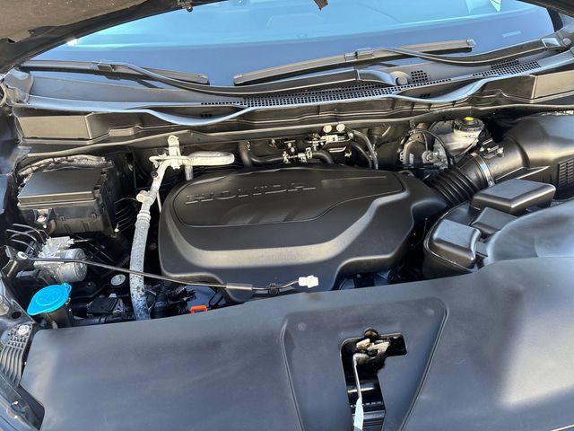 Used 2025 Honda Odyssey Sport-L image 21