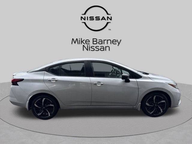 Used 2023 Nissan Versa SR w/ Trunk Package FWD image 2