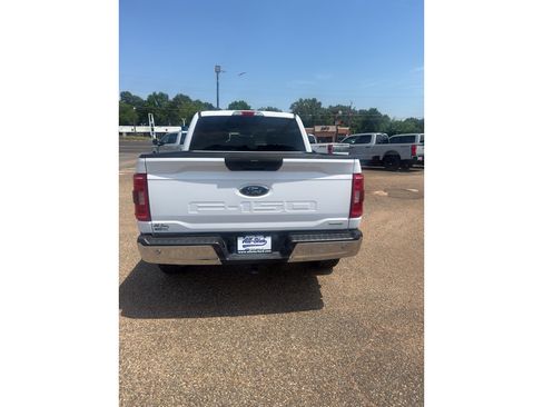 Used 2022 Ford F150 XLT w/ Equipment Group 301A Mid AWD/4WD image 4