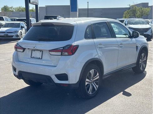 Used 2021 Mitsubishi Outlander Sport SE AWD/4WD image 3