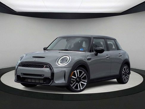 Certified 2023 MINI Cooper S image 1