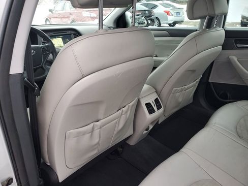 Used 2016 Hyundai Sonata Sport w/ Option Group 03 image 10