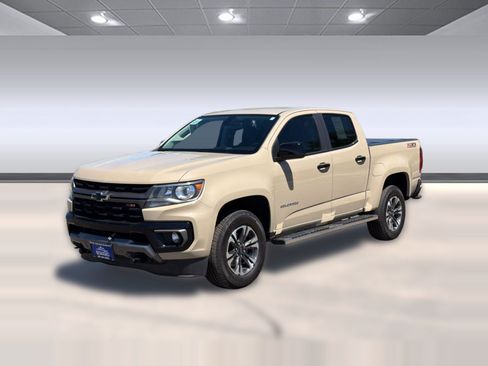 Used 2022 Chevrolet Colorado Z71 AWD/4WD image 1