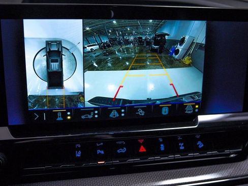 Used 2026 Chevrolet Silverado 2500 ZR2 image 21