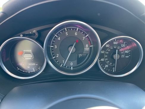 Used 2019 MAZDA MX-5 Miata RF Grand Touring image 10