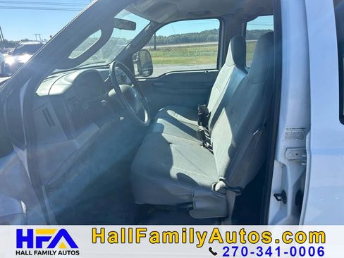 Used 2006 Ford F350 XL image 12