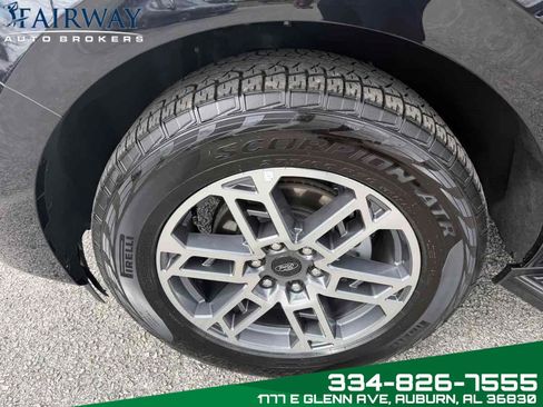 Used 2025 Ford Expedition Max Active image 41