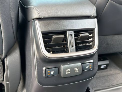 Used 2021 Subaru Outback Limited AWD/4WD image 20