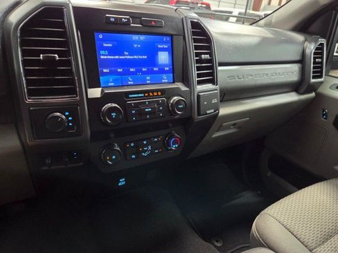 Used 2022 Ford F250 XLT AWD/4WD image 46