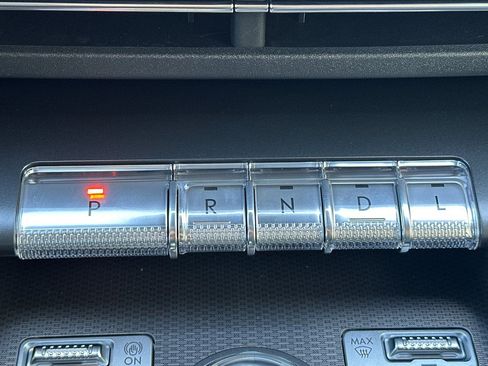 New 2026 Lincoln Nautilus Premier image 21