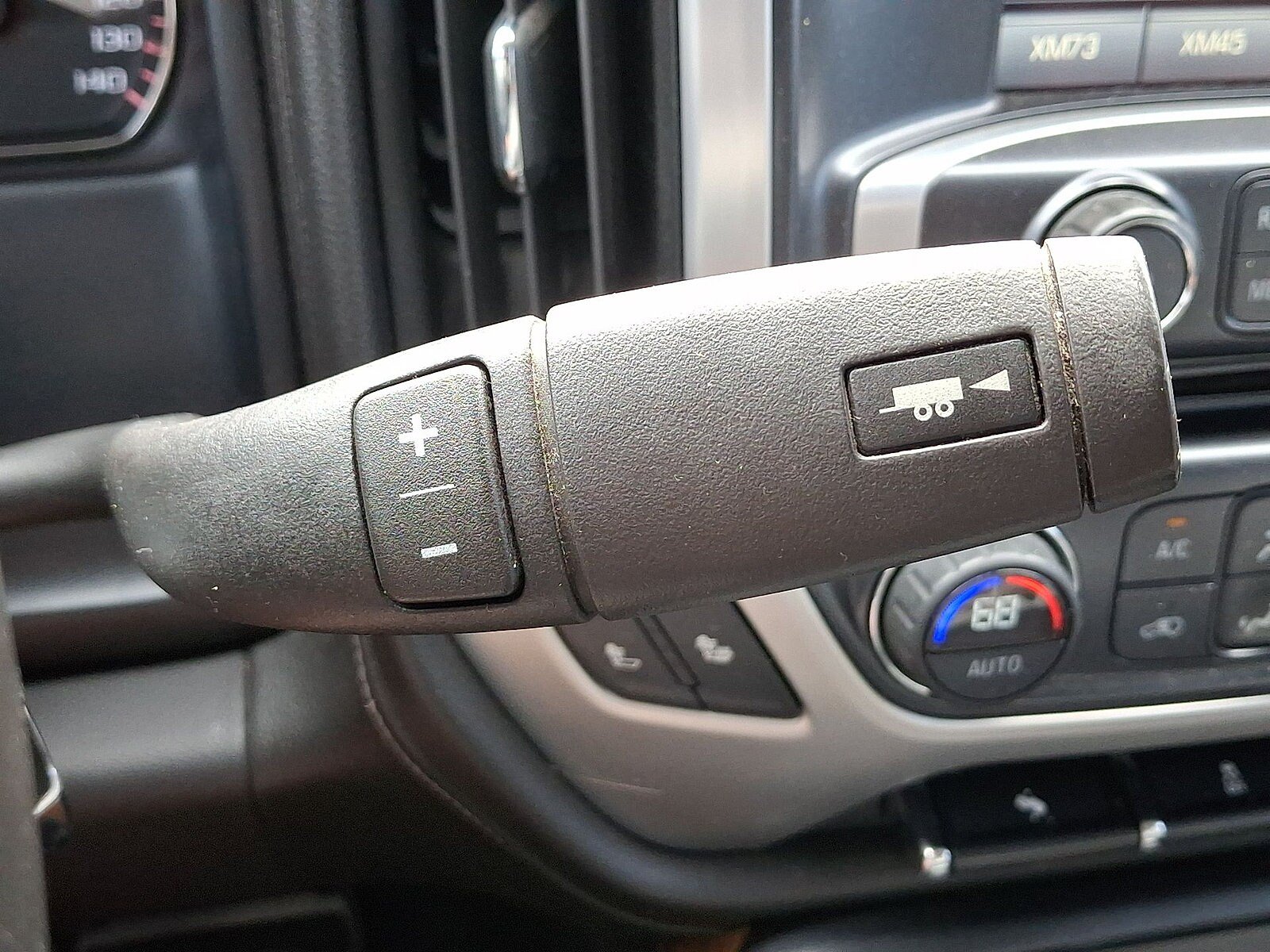 Used 2014 GMC Sierra 1500 SLT w/ Suspension Package, Off-Road AWD/4WD image 12