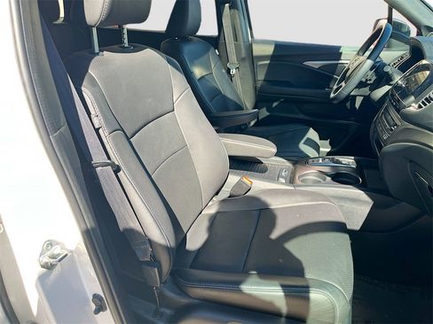 Used 2023 Honda Passport EX-L image 28