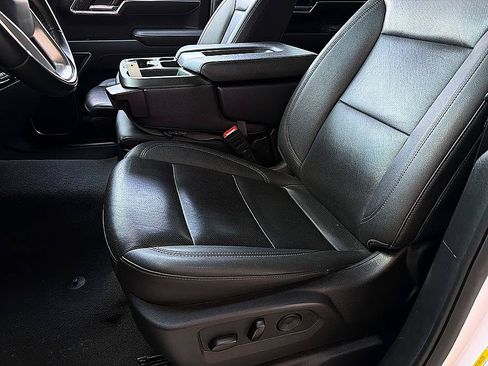 Used 2025 GMC Sierra 1500 SLT RWD image 12