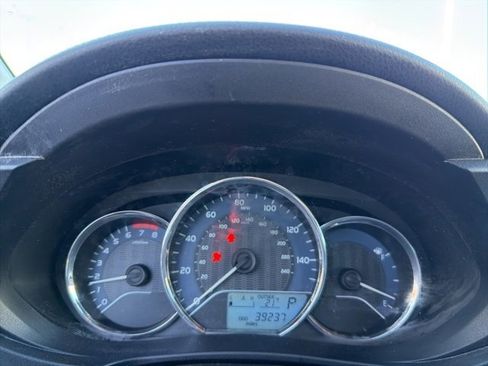 Certified 2016 Toyota Corolla LE image 11