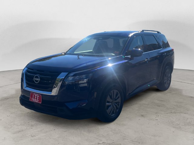 Used 2025 Nissan Pathfinder SV AWD/4WD image 1
