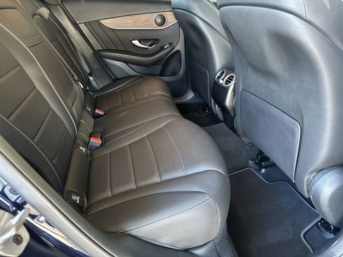 Used 2022 Mercedes-Benz GLC 300 4MATIC image 33