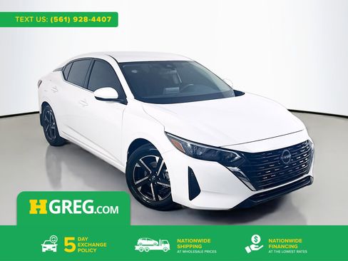 Used 2025 Nissan Sentra SV FWD image 1