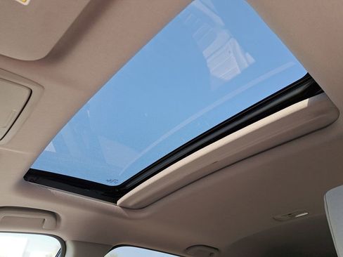 Used 2019 Honda CR-V EX image 17