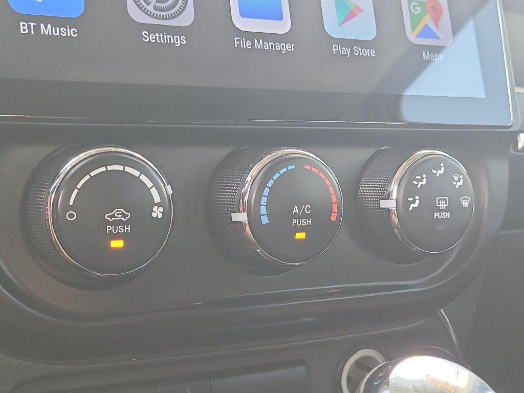 Used 2014 Jeep Patriot Sport w/ Power Value Group FWD image 23
