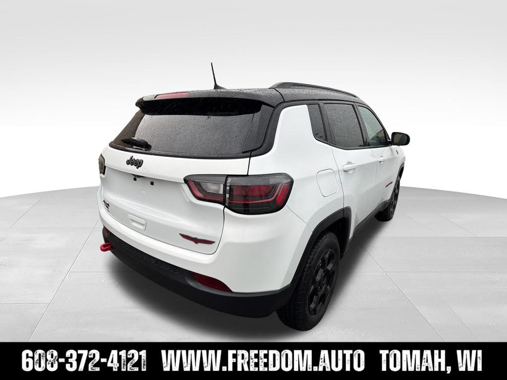 Used 2023 Jeep Compass Trailhawk w/ Trailhawk Elite Group AWD/4WD image 5