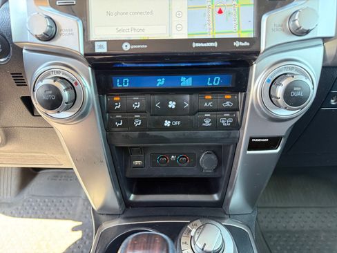 Used 2023 Toyota 4Runner Limited AWD/4WD image 12
